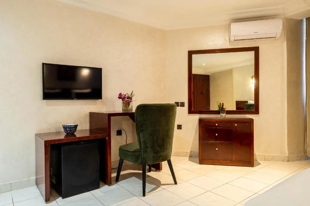 Hotel Casablanca — photo 12